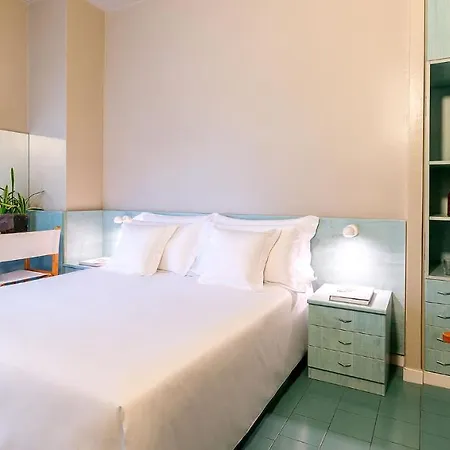 Отель Victoria Palace 4*