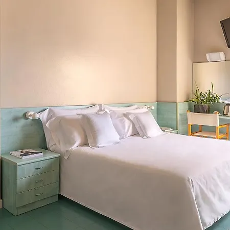 Victoria Palace 호텔