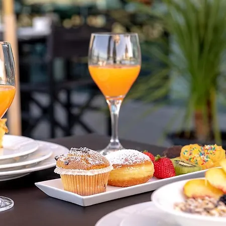 Hotel Victoria Palace 4*