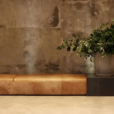 Victoria Palace Hotel