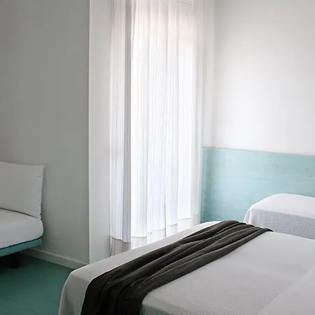 Отель Victoria Palace 4*