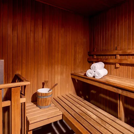 Victoria Palace Hotel 4*