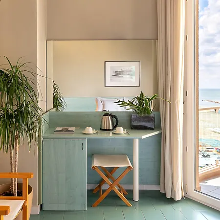 호텔 Victoria Palace 카톨리카