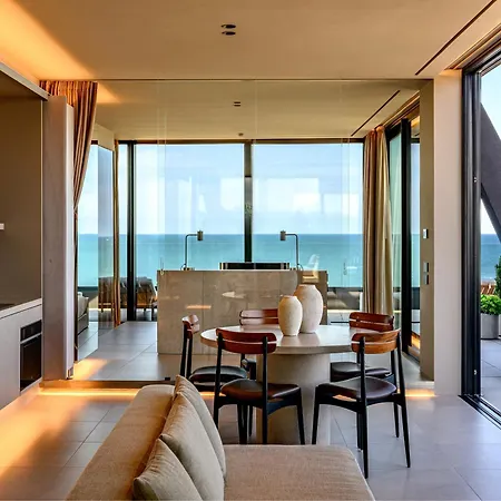 호텔 Victoria Palace 카톨리카