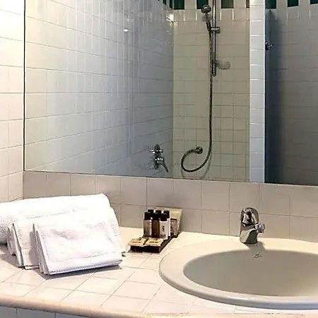 Hotel Victoria Palace 4*